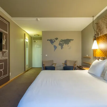 Skotel The Hague, Hotelschool Haga