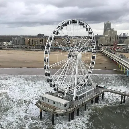 Skotel The Hague, Hotelschool * Гаага