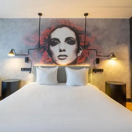 Skotel The Hague, Hotelschool