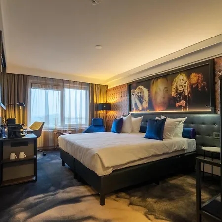 Skotel The Hague, Hotelschool Отель Гаага