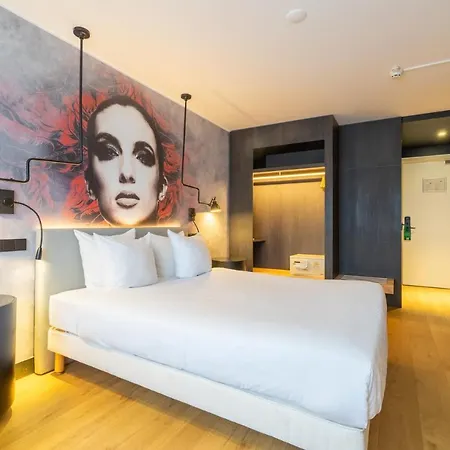 Skotel The Hague, Hotelschool Hotel